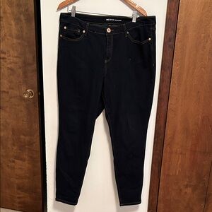INC International Concepts Women's Skinny Jeans